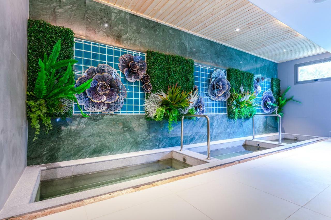 Centara Sonrisa Residences & Suites Sriracha Si Racha Eksteriør bilde